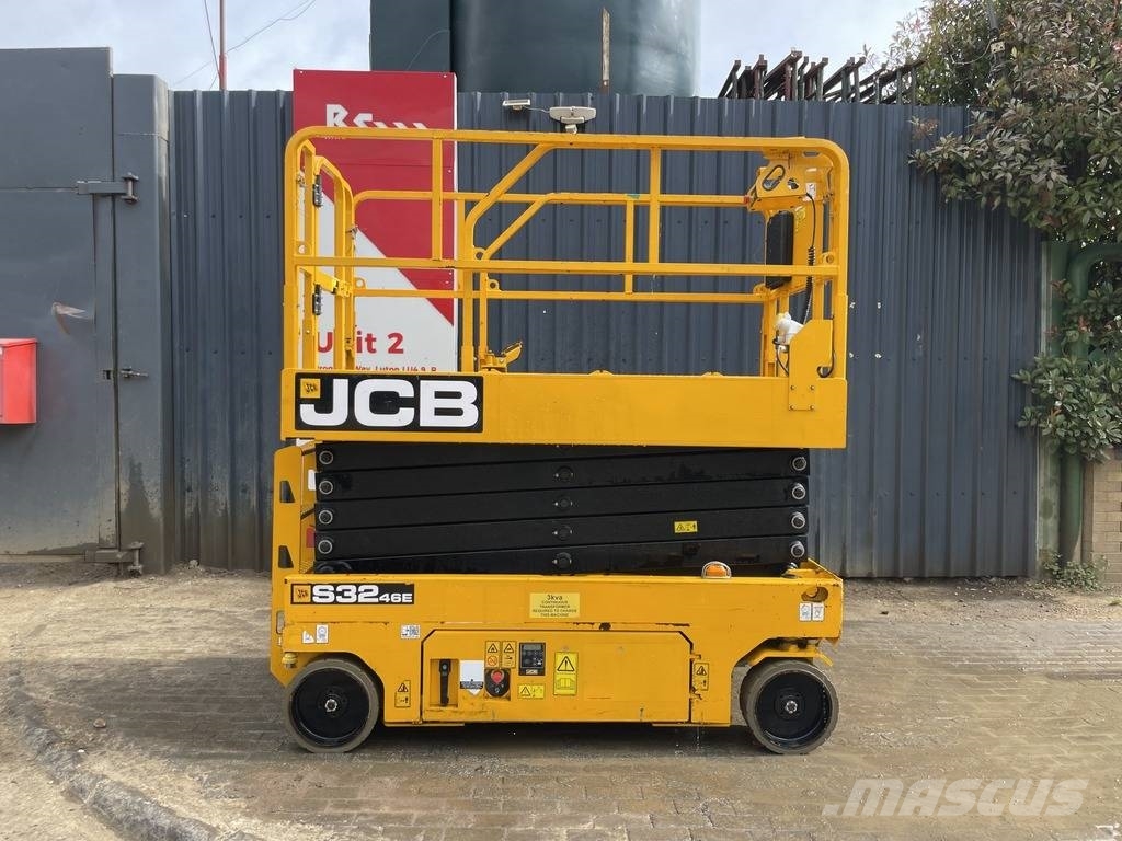 JCB S 3246 E 12m Electric Scissor Lift Škarjaste dvižne ploščadi