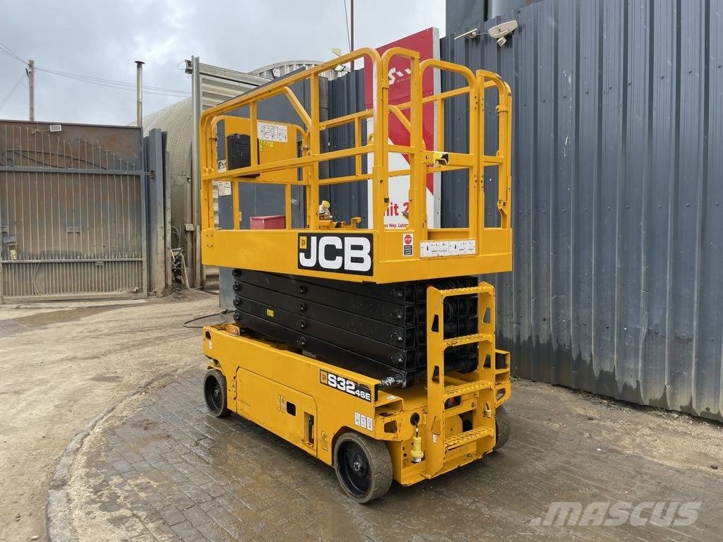 JCB S 3246 E 12m Electric Scissor Lift Škarjaste dvižne ploščadi