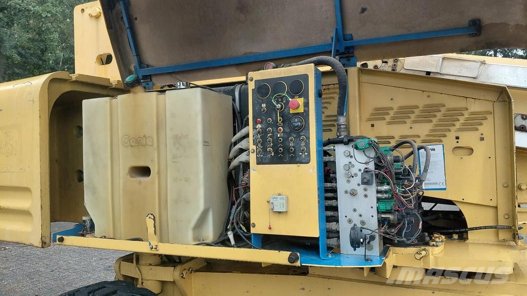 Genie S85 4x4 manlift / 28m working height Saksilavat