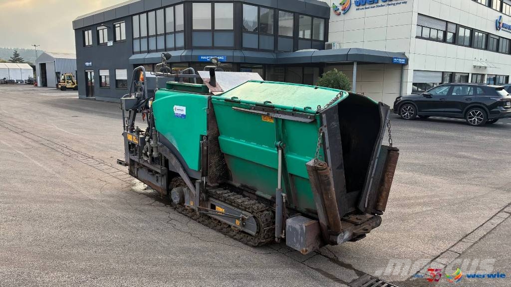 Vögele SUPER 800 / AB200TV Asfalta klājēji