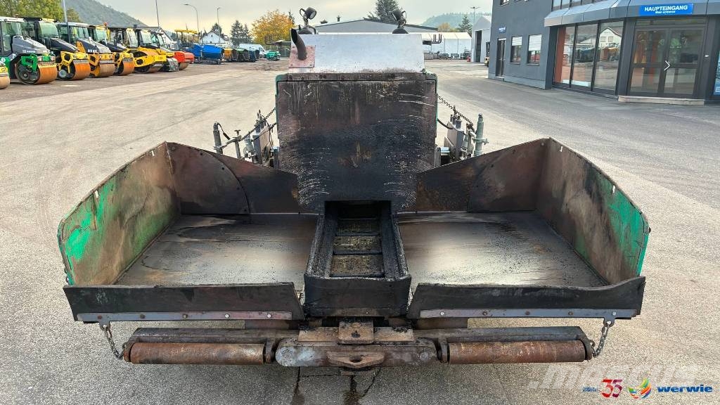 Vögele SUPER 800 / AB200TV Asfalta klājēji