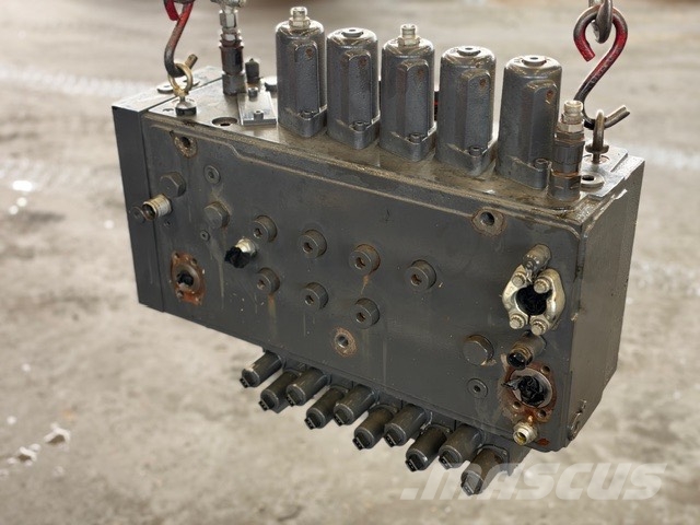 CASE WX 240 USED HYDRAULIC VALVE BLOCK Hydraulika