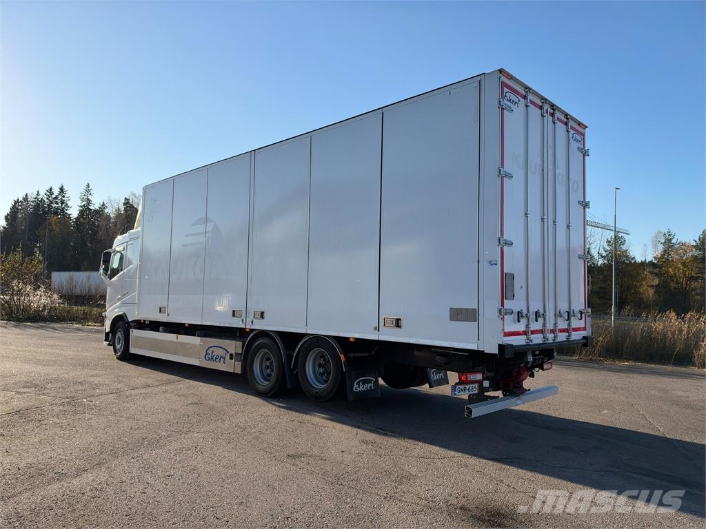 Volvo FH500 6x2 i-save شاحنات ذات هيكل صندوقي