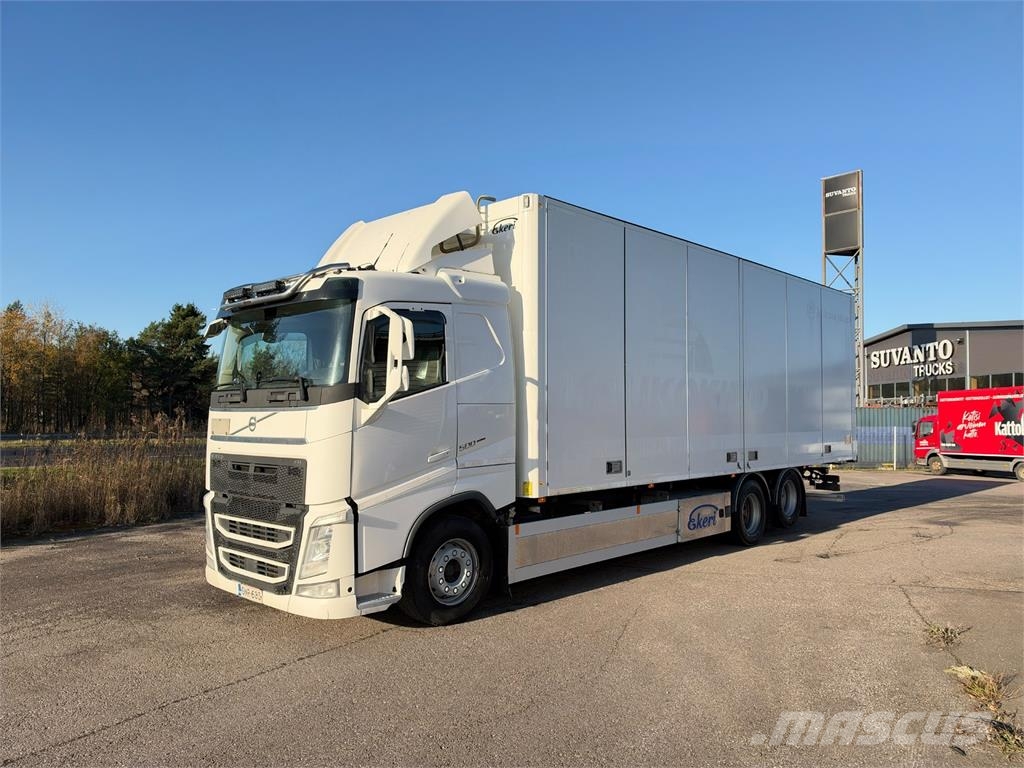 Volvo FH500 6x2 i-save شاحنات ذات هيكل صندوقي