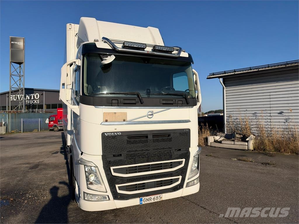 Volvo FH500 6x2 i-save شاحنات ذات هيكل صندوقي