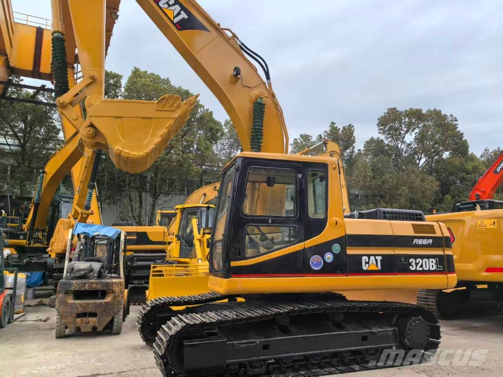 CAT 320 B 履带挖掘机
