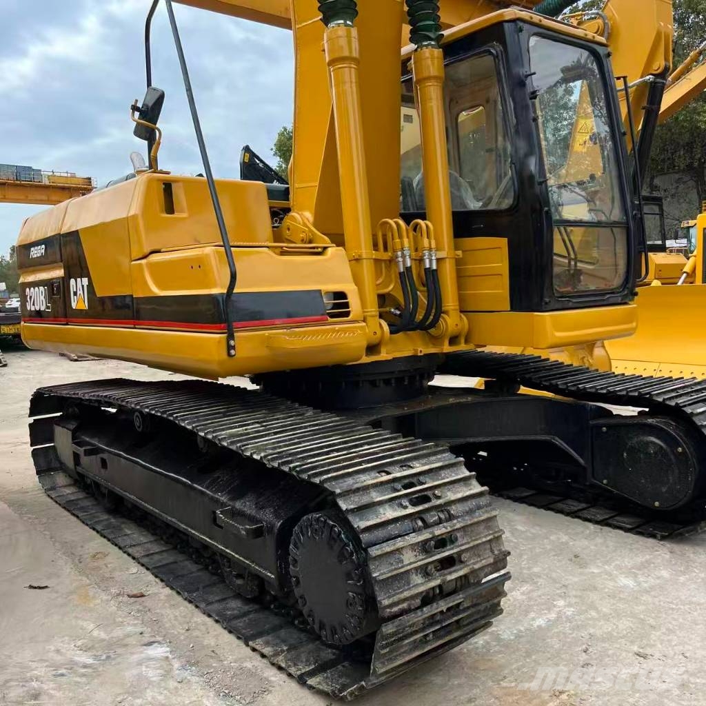 CAT 320 B 履带挖掘机
