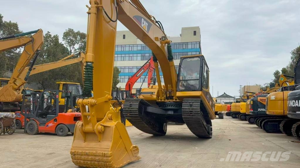 CAT 320 B 履带挖掘机