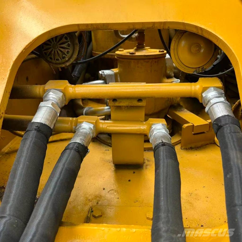 CAT 320 B 履带挖掘机