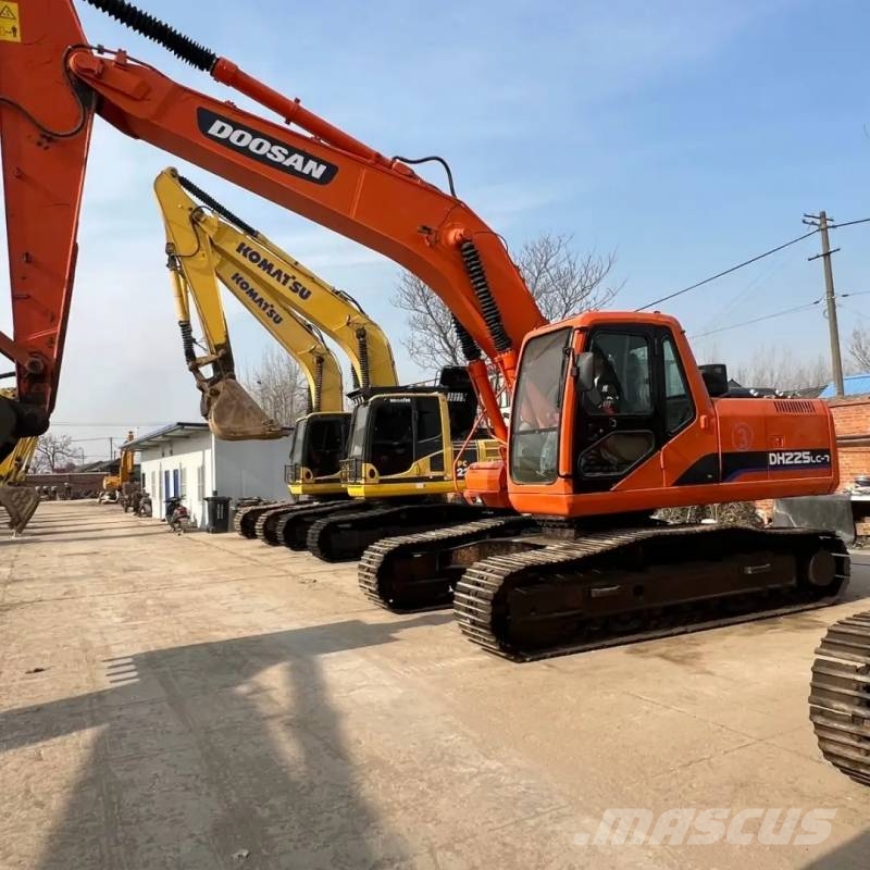 Doosan DH 225 LC-7 Гусеничні екскаватори