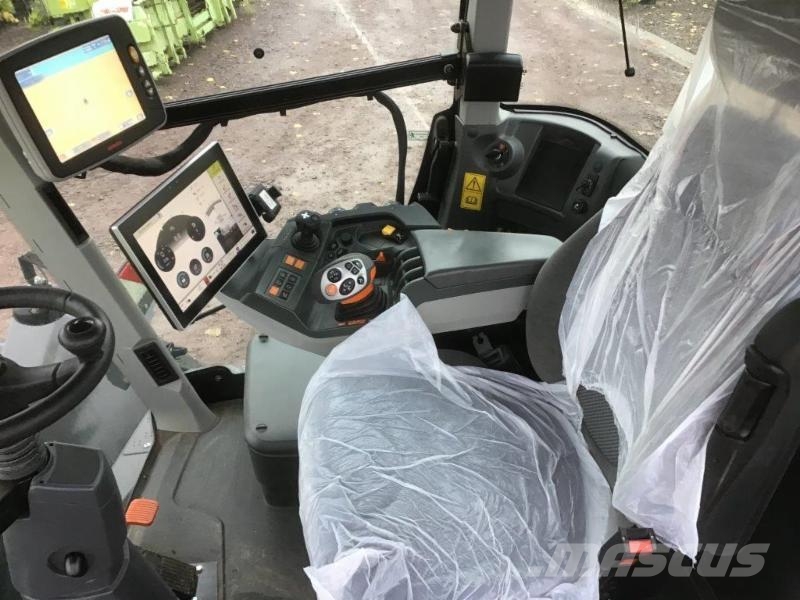 CLAAS XERION 4200 TRAC VC 트랙터