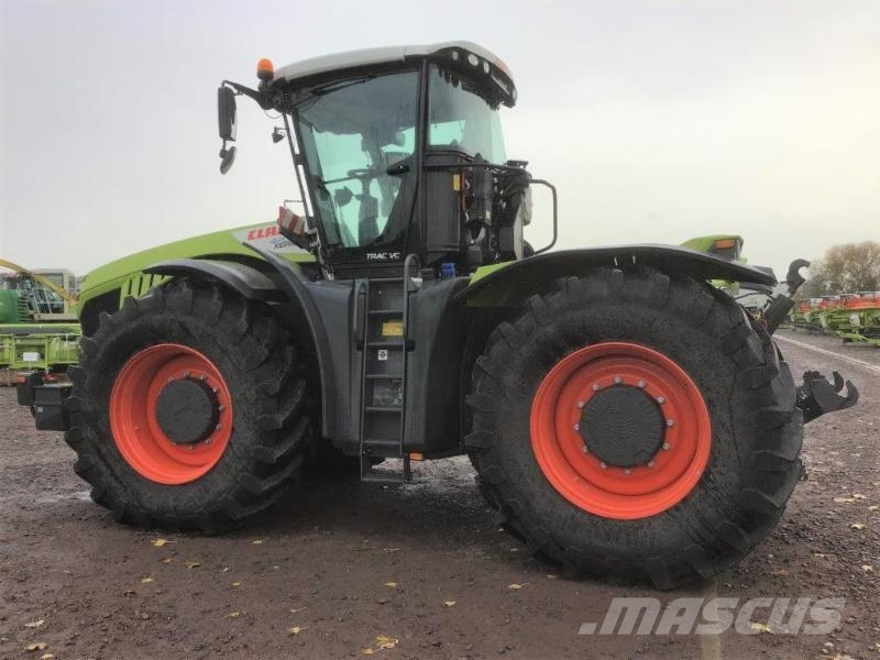 CLAAS XERION 4200 TRAC VC 트랙터