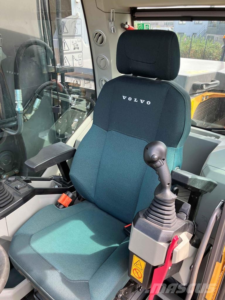 Volvo EWR 170 F 旋轉式挖土機/掘鑿機/挖掘機