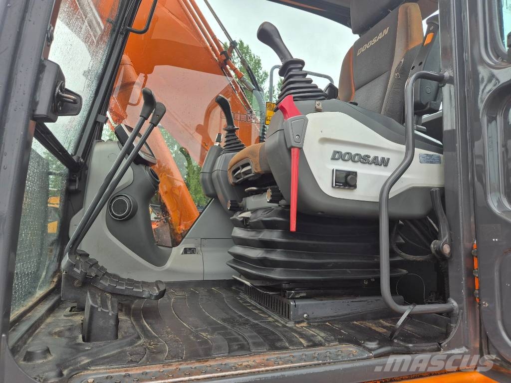 Doosan DX 160 HLC-3 Εκσκαφείς με ερπύστριες