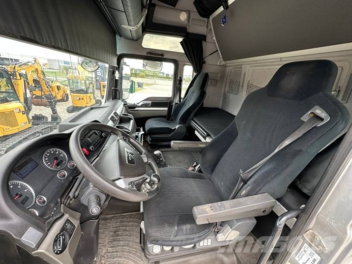 MAN TGX 41.540 8X4/4 Çekiciler