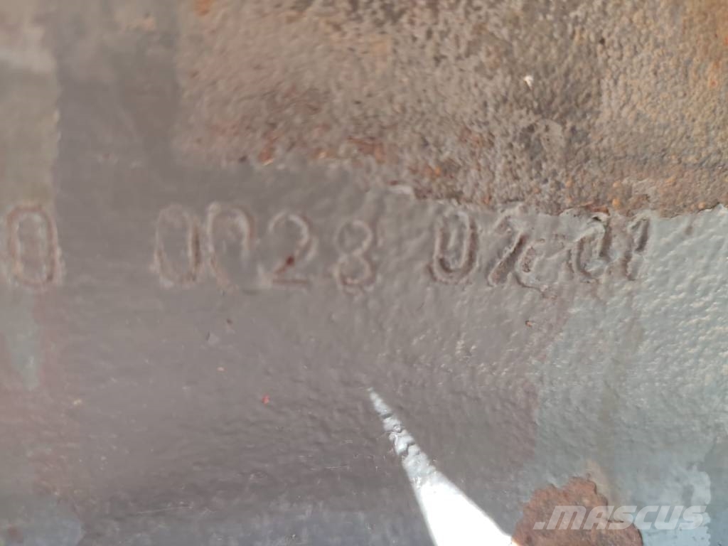 Drive axle 576 31-311-013 14183043 Claas Xerion 38 轴