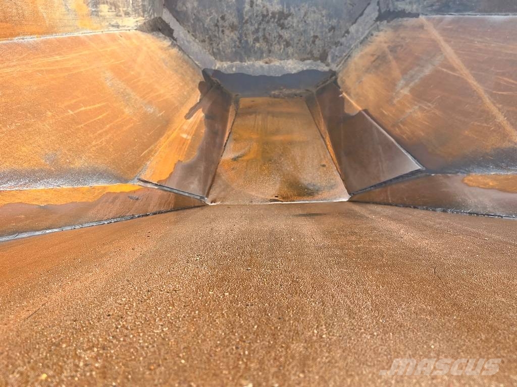 Bell B20E Карьерные самосвалы
