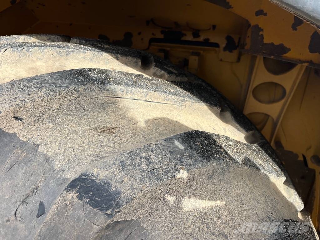 Bell B20E Карьерные самосвалы