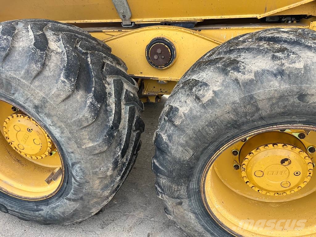 Bell B20E Карьерные самосвалы