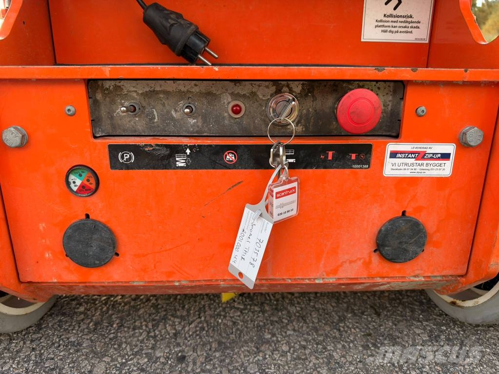 Snorkel TM 12E Used Personnel lifts and access elevators