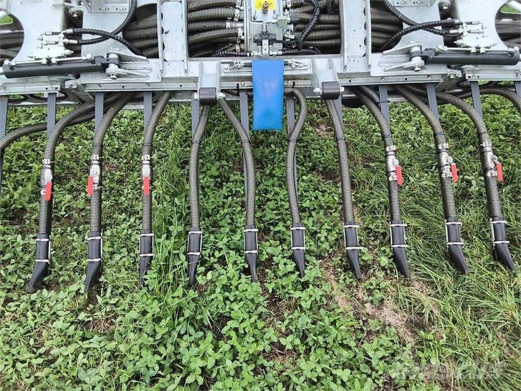 Farmtech Supercis 1000 水肥車