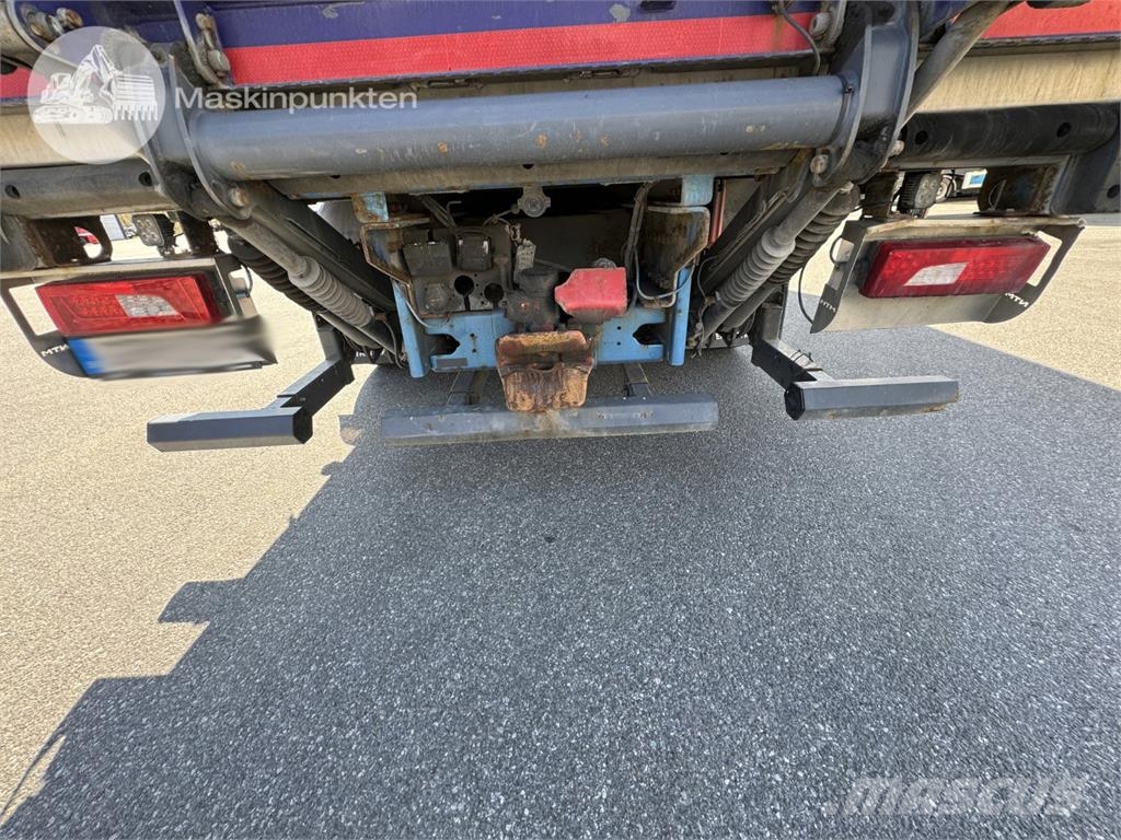 Scania R 730 LB6X2HNB 冷藏车