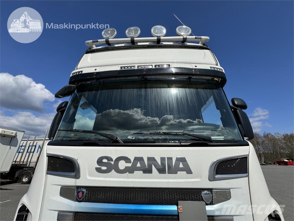 Scania R 730 LB6X2HNB 冷藏车