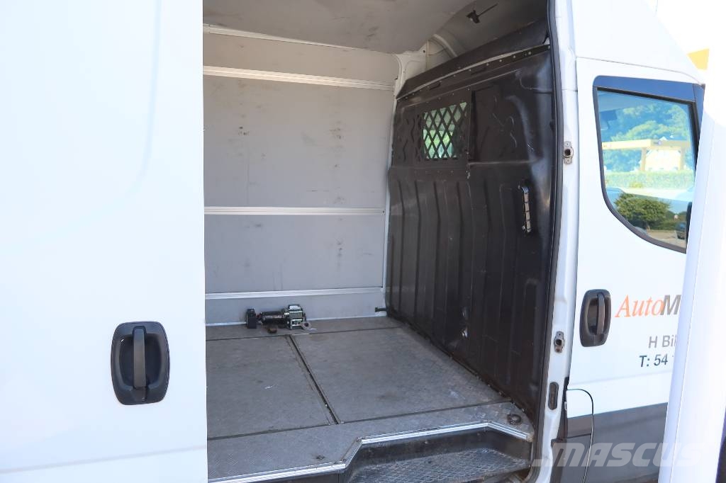 Iveco 35S18 Lieferwagen