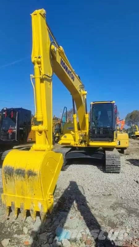 Komatsu PC 130 Paletli ekskavatörler