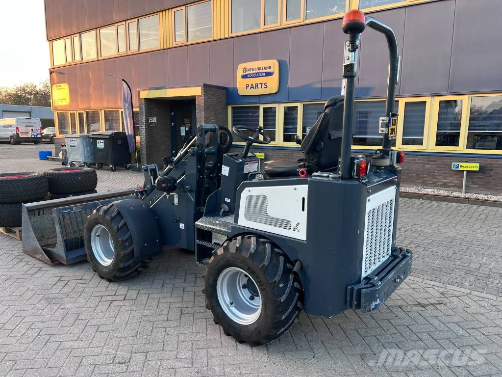 Knikmops KM 180 Mini utovarivači