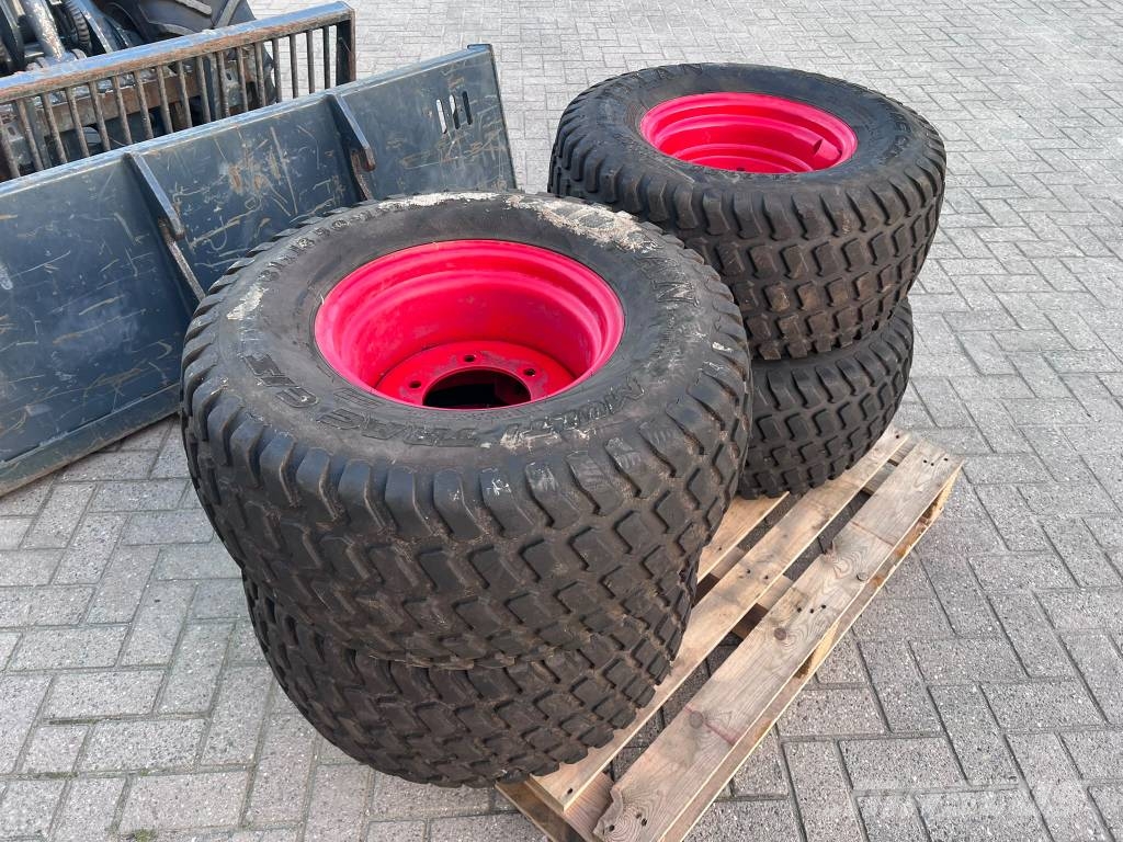 Knikmops KM 180 Mini utovarivači
