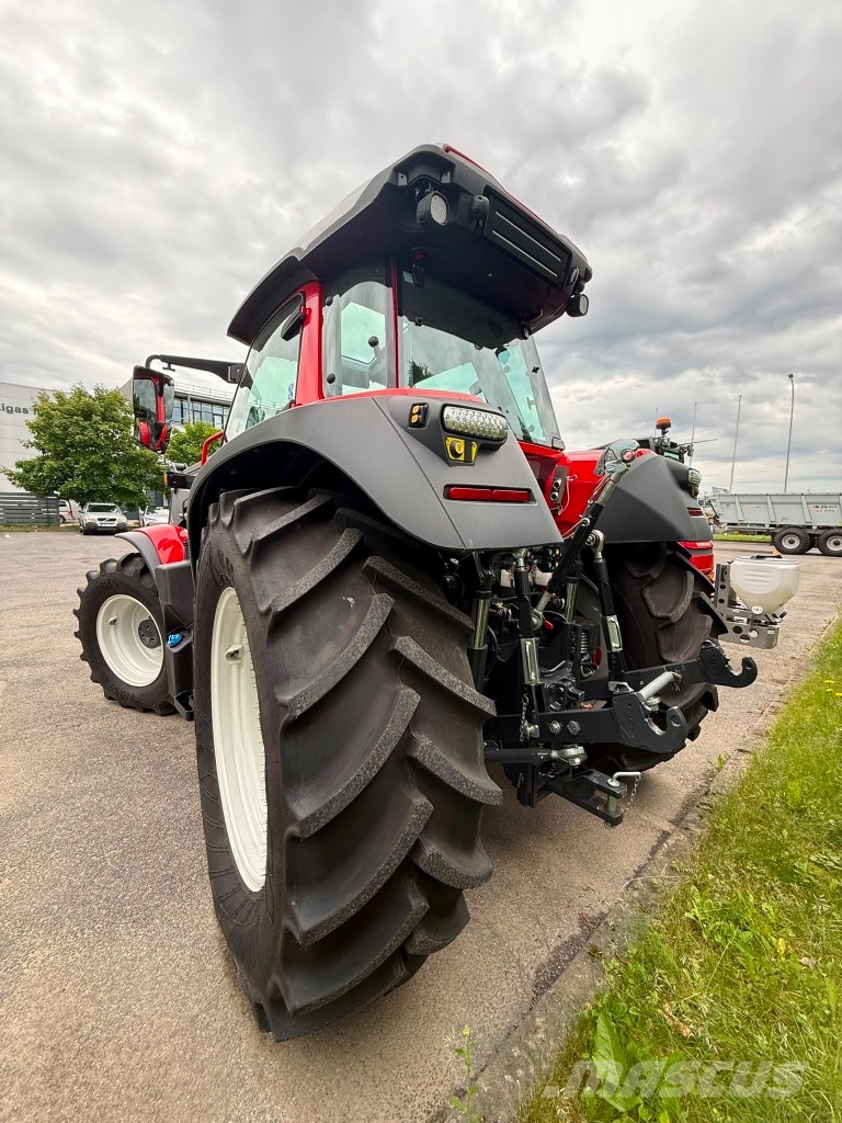 Lindner Lintrac 130 Traktorit