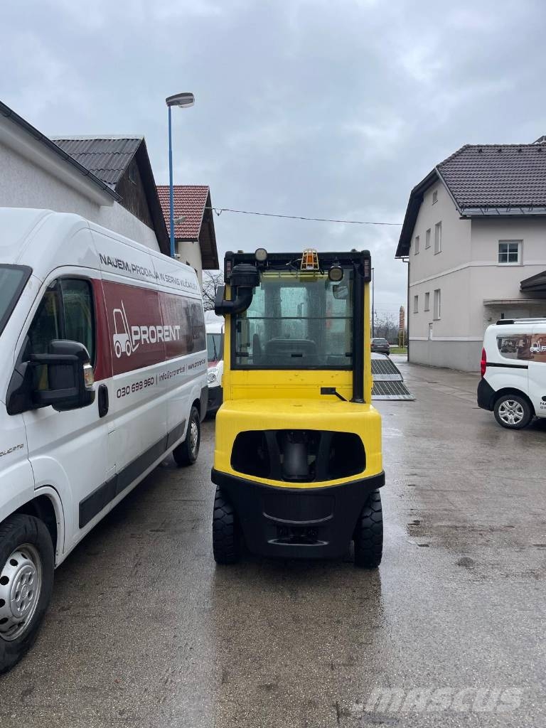 Hyster H3.5FT TRIPLEX - ZAPRTA KABINA - YANMAR MOTOR Diesel forklifts
