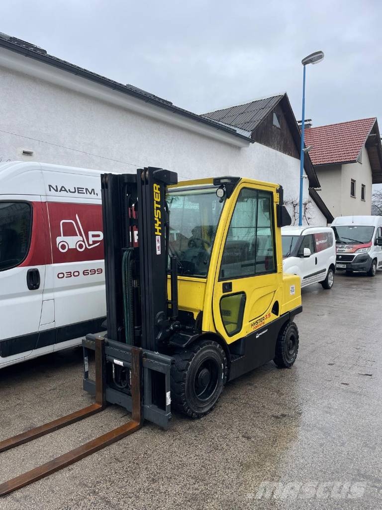 Hyster H3.5FT TRIPLEX - ZAPRTA KABINA - YANMAR MOTOR Diesel forklifts