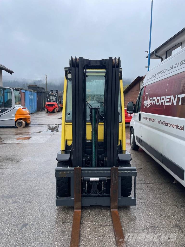 Hyster H3.5FT TRIPLEX - ZAPRTA KABINA - YANMAR MOTOR Diesel forklifts