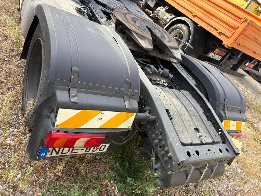 Mercedes-Benz Actros 1848 曳引機組件