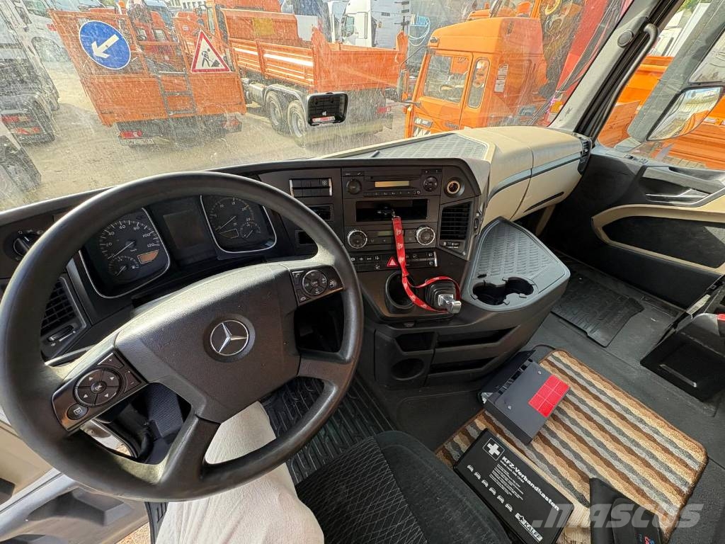 Mercedes-Benz Actros 1848 曳引機組件