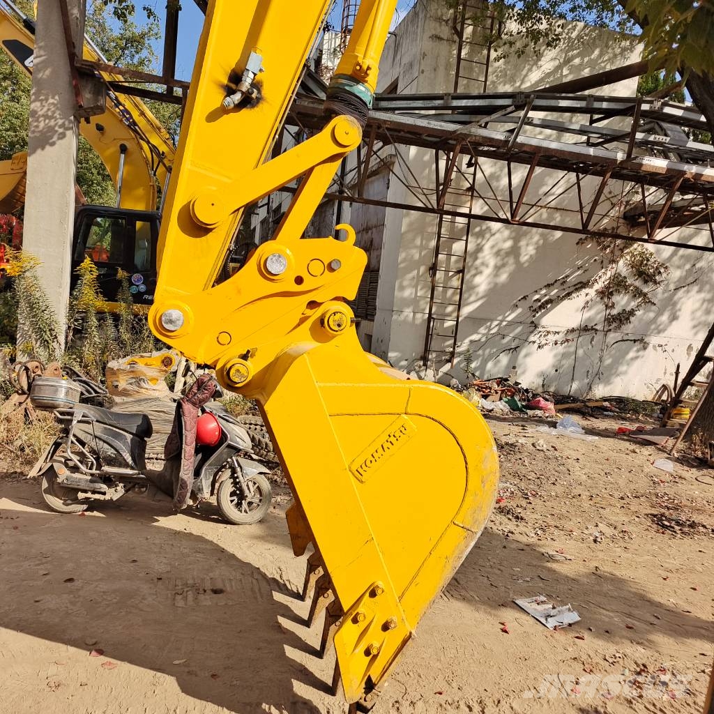 Komatsu PC 240 LC-8 - 28th Anniversary Promotion Price Koparki gąsienicowe