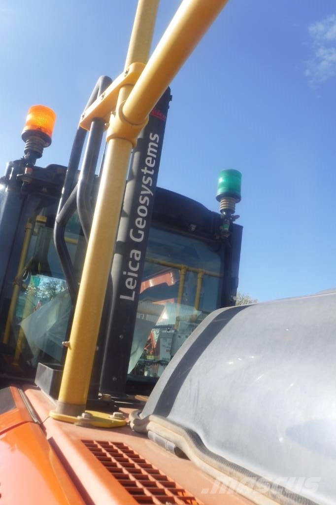 Hitachi ZX 210 LC-7 Raupenbagger