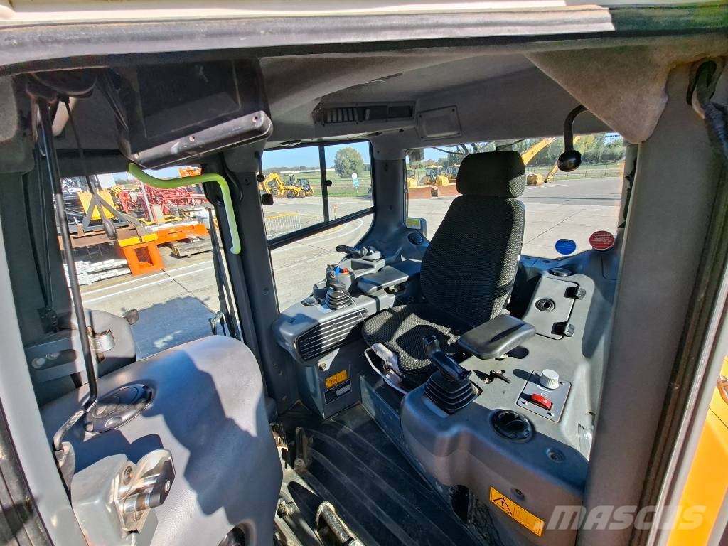 Liebherr PR736 LGP Bulldozer på larvebånd