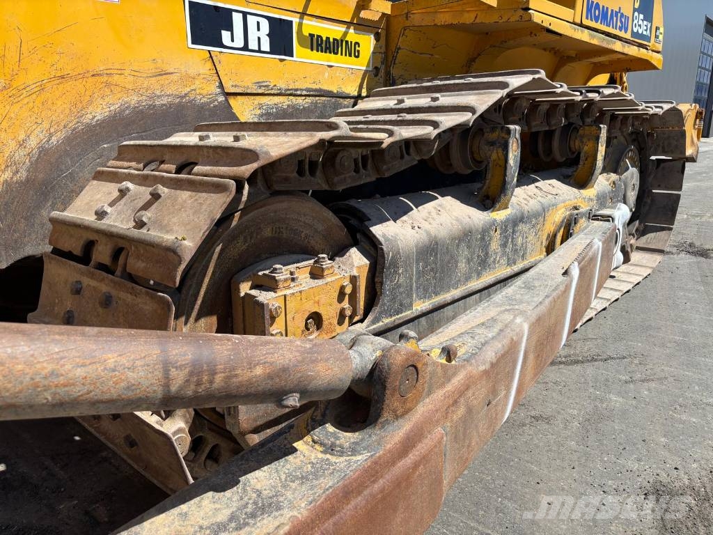 Komatsu D 85 EX-15 Vikšriniai buldozeriai