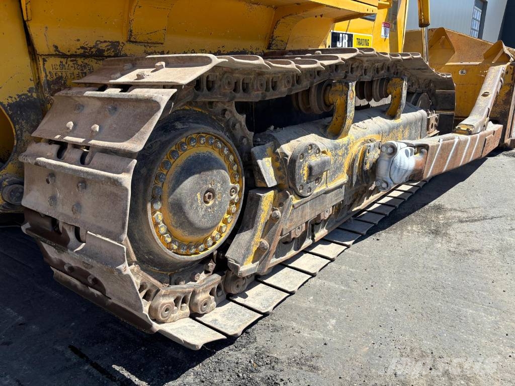 Komatsu D 85 EX-15 Vikšriniai buldozeriai