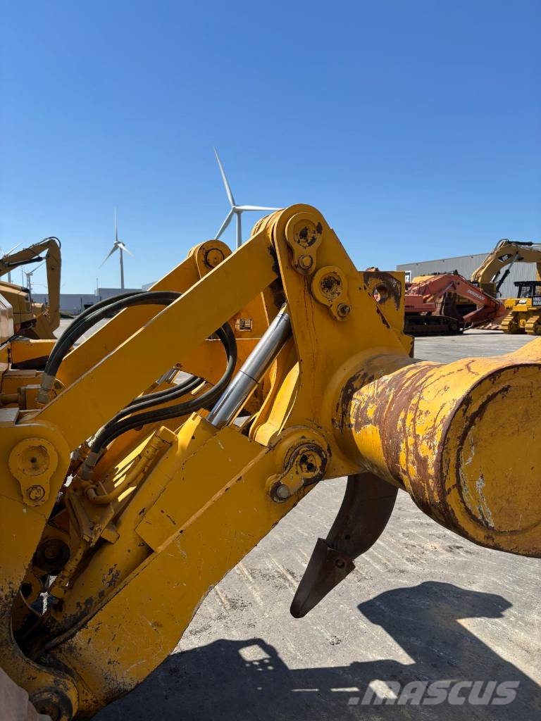 Komatsu D 85 EX-15 Vikšriniai buldozeriai