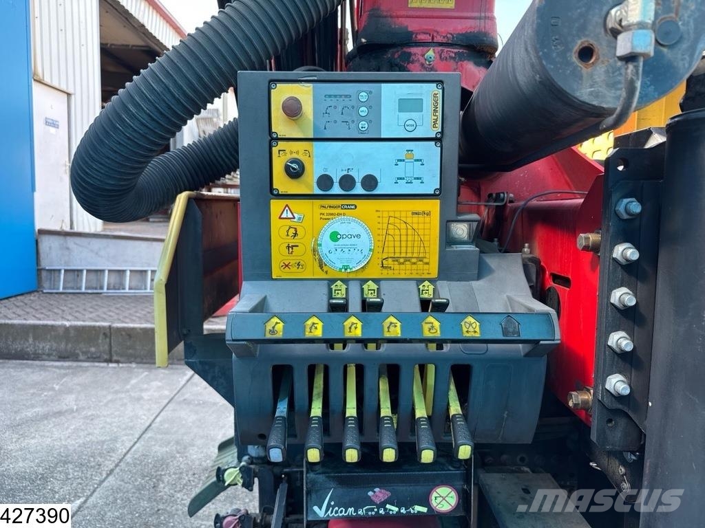 Iveco X-Way 480 8X4, EURO 6D, Retarder, Palfinger 平板式/側卸式卡車