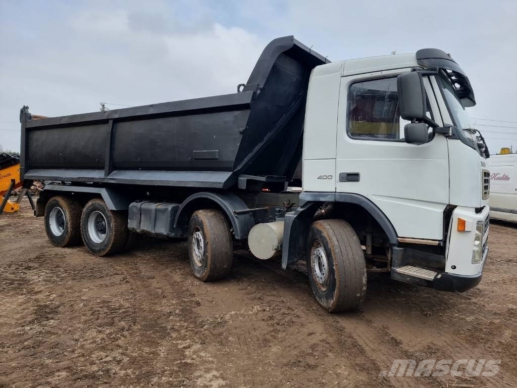 Volvo FM 400 8X4 Camiones portacubetas