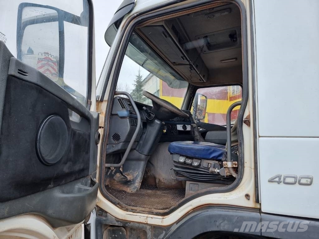 Volvo FM 400 8X4 Camiones portacubetas
