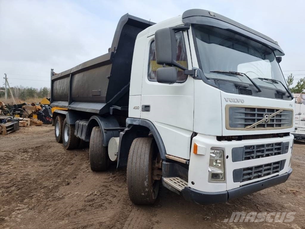 Volvo FM 400 8X4 Camiones portacubetas