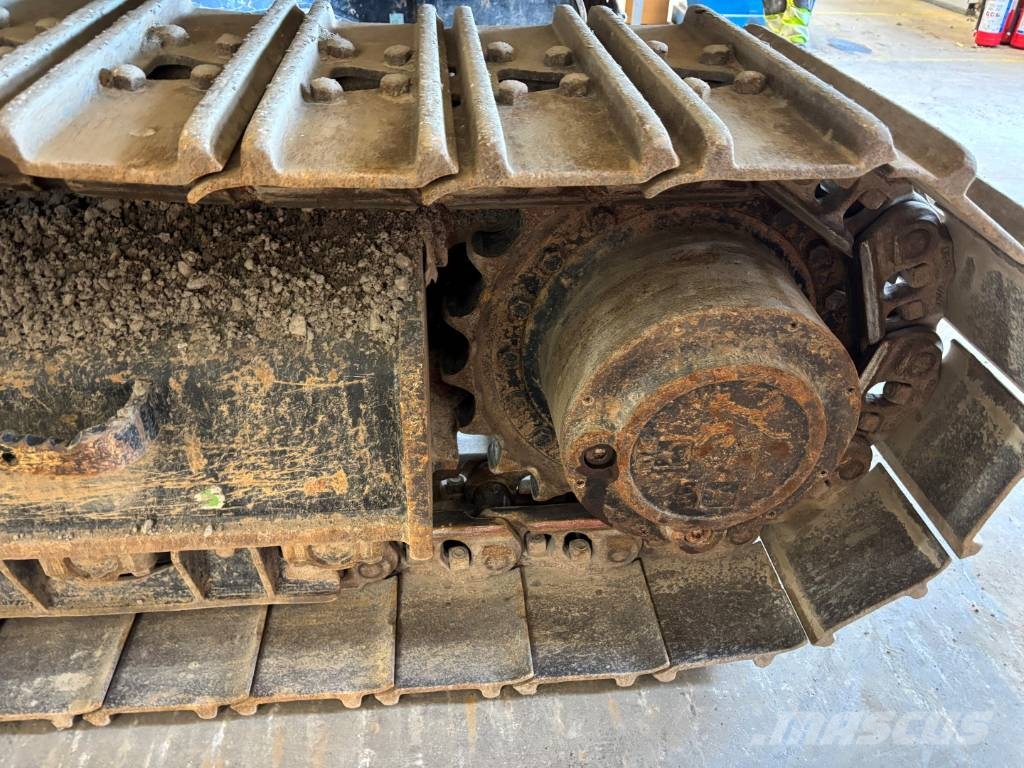 CAT 330 Escavatori cingolati