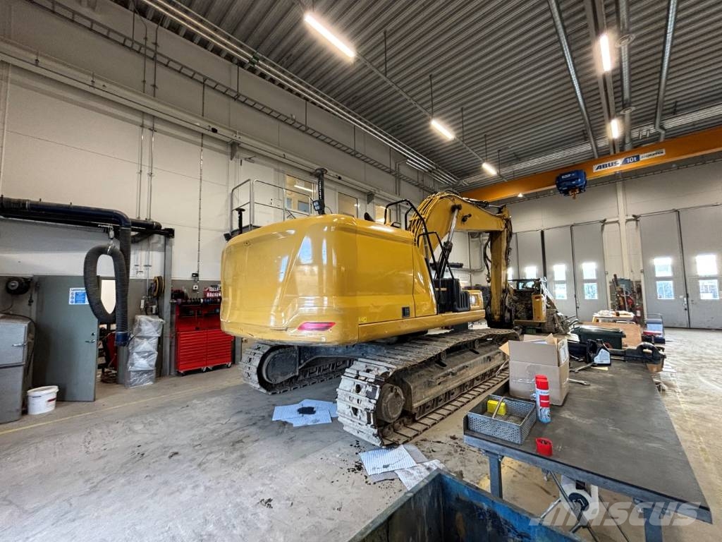 CAT 330 Escavatori cingolati