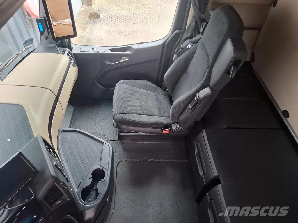 Mercedes-Benz Actros 2545 GIGASPACE 6X2 91998 Sattelzugmaschinen